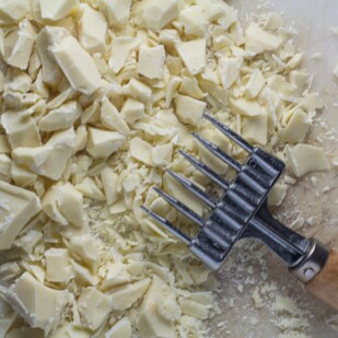 chocolate chopper chopping white chocolate