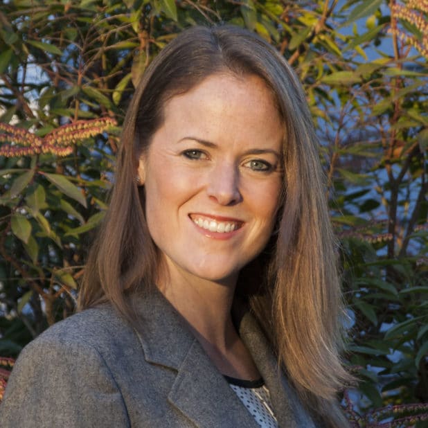 Headshot of Colleen Webb