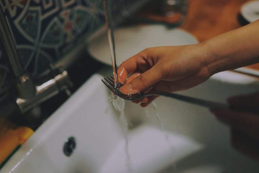 IBS and Yoga Series: Kitchen Yoga - washing the dishes