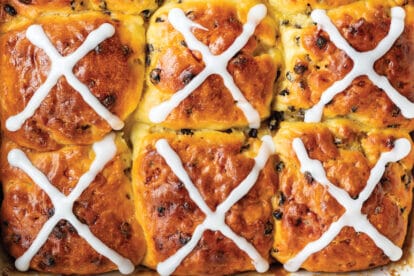 Hot cross buns by Flour Craft closeup, icing applied, in pan_