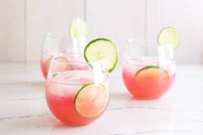 Low FODMAP Blueberry Limeade in clear glasses