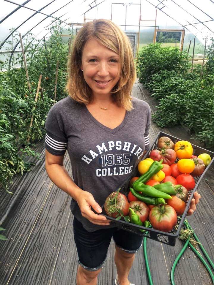 Susan Chatzky, FODMAP Everyday Success Team Recipe Developer makes her cocktails and beverages from fresh vegetables. Learn more about her here! 