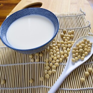 How Fermentation Affects the FODMAP Content in Soy Foods and Cabbage- FODMAPS and FOOD PROCESSING SERIES- www.fodmapeveryday.com